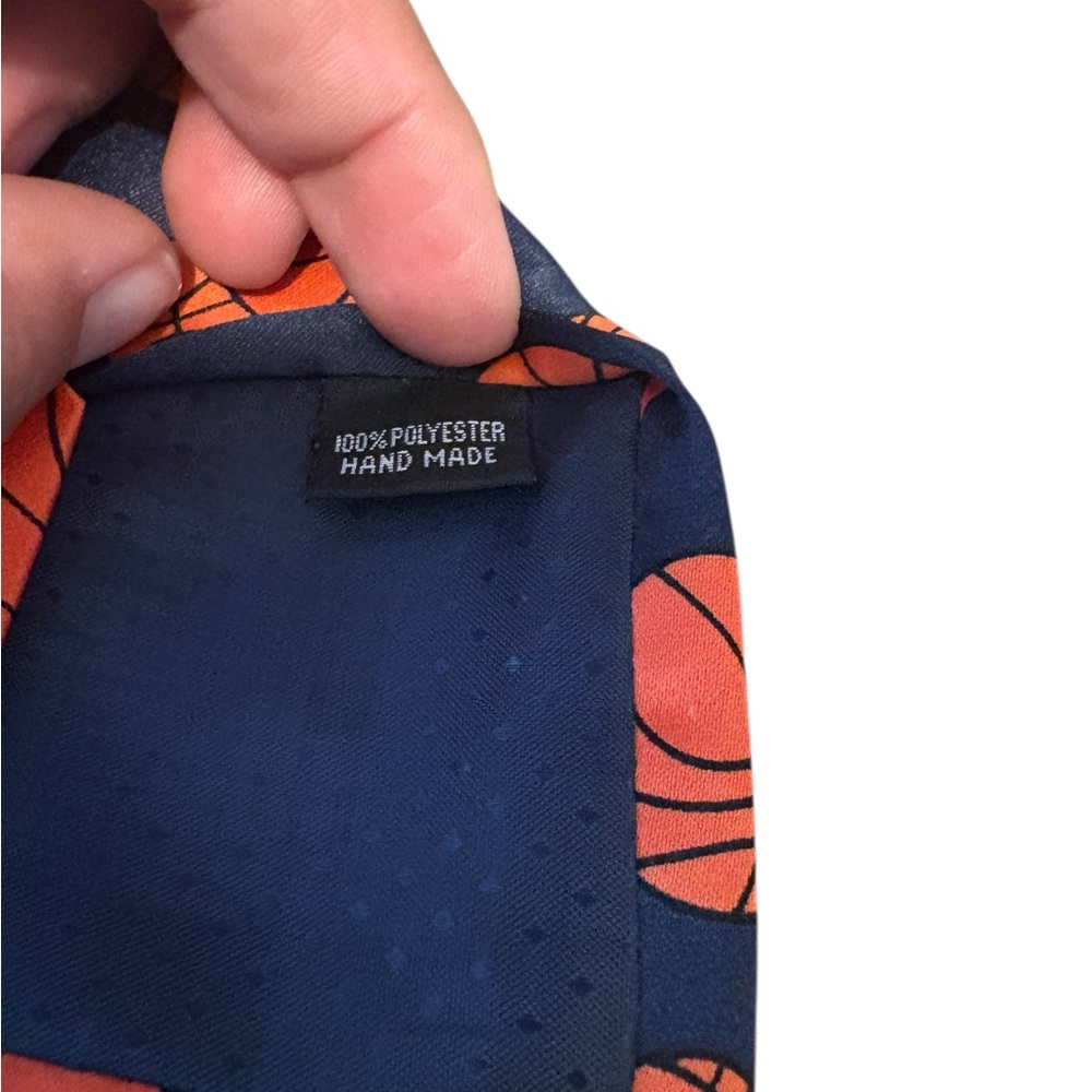 Basketball Men's Necktie Tie Polyester Basketballs Repeat Hand Made 57" Parquet - Picture 4 of 4